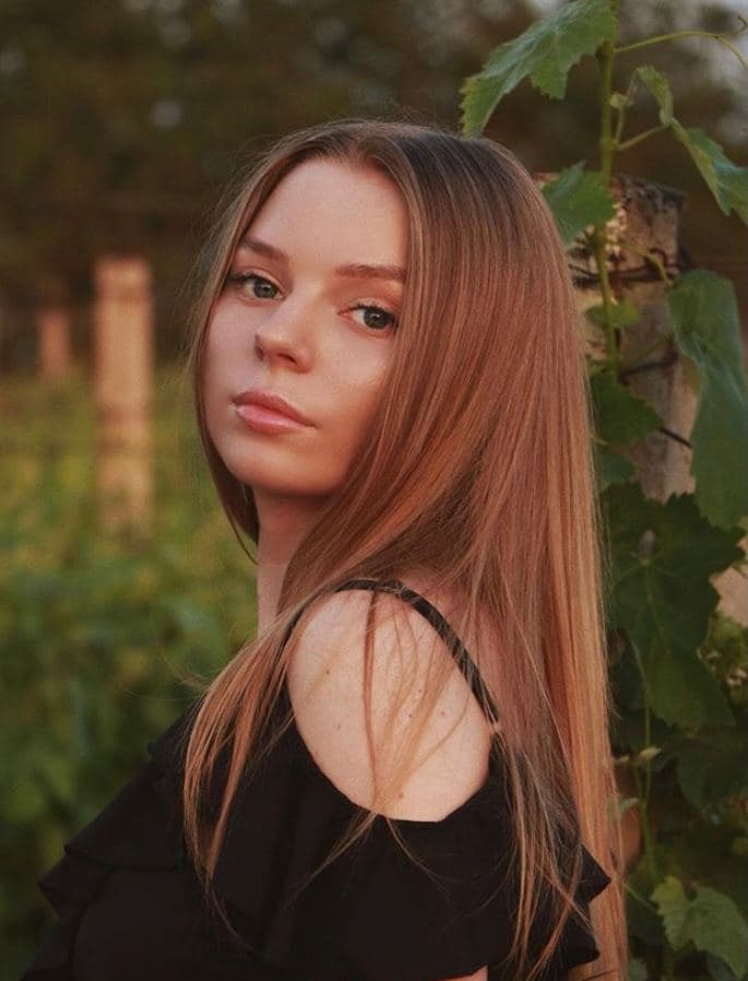 Индивидуалка 🎥 Диночка, доступна для личного знакомства от 5000 руб