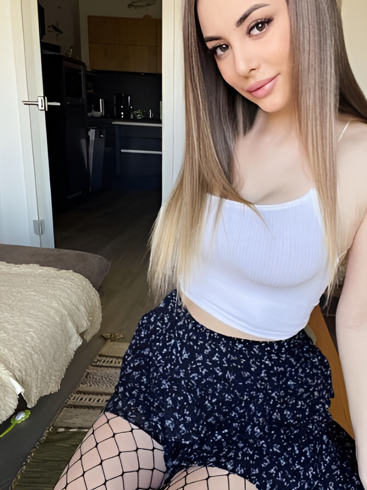 Индивидуалка Дина, доступна для личного знакомства от 2500 руб