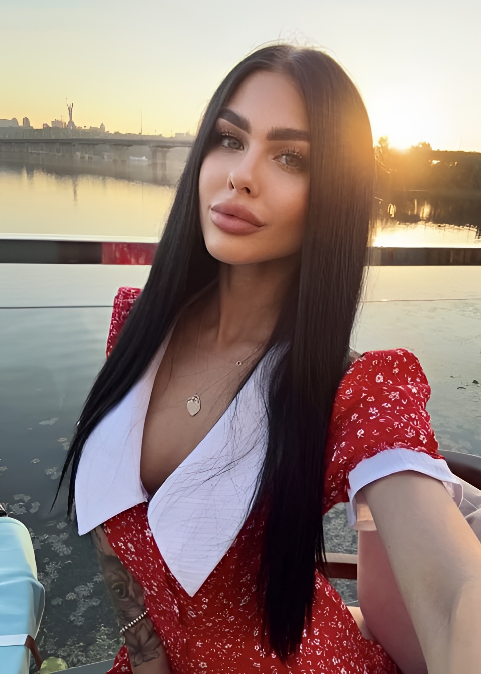 Индивидуалка ДАШЕНЬКА, доступна для личного знакомства от 15000 руб